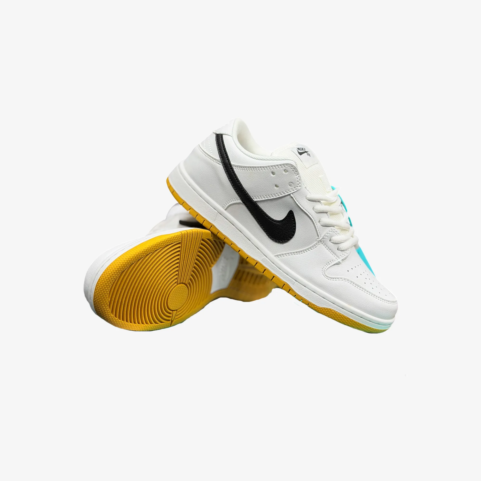 Nike SB - white - Main View